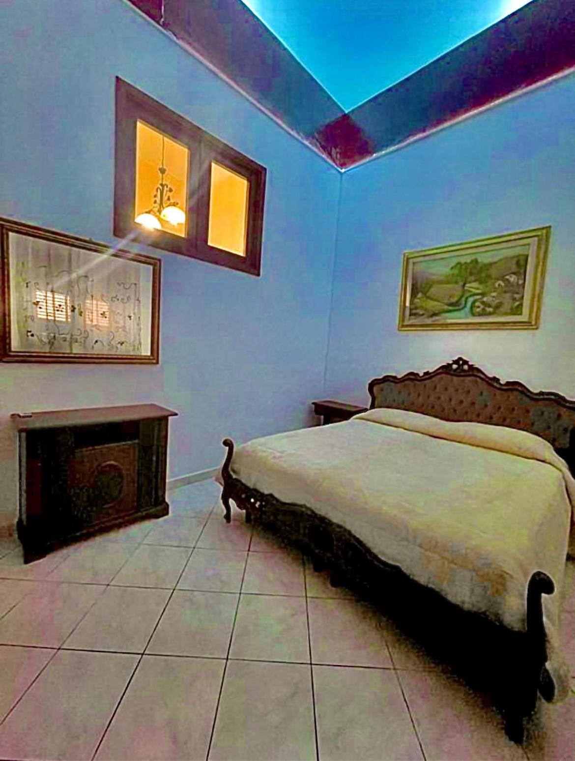 Palazzo Barone Muzio Apartment ปาแลร์โม ภายนอก รูปภาพ