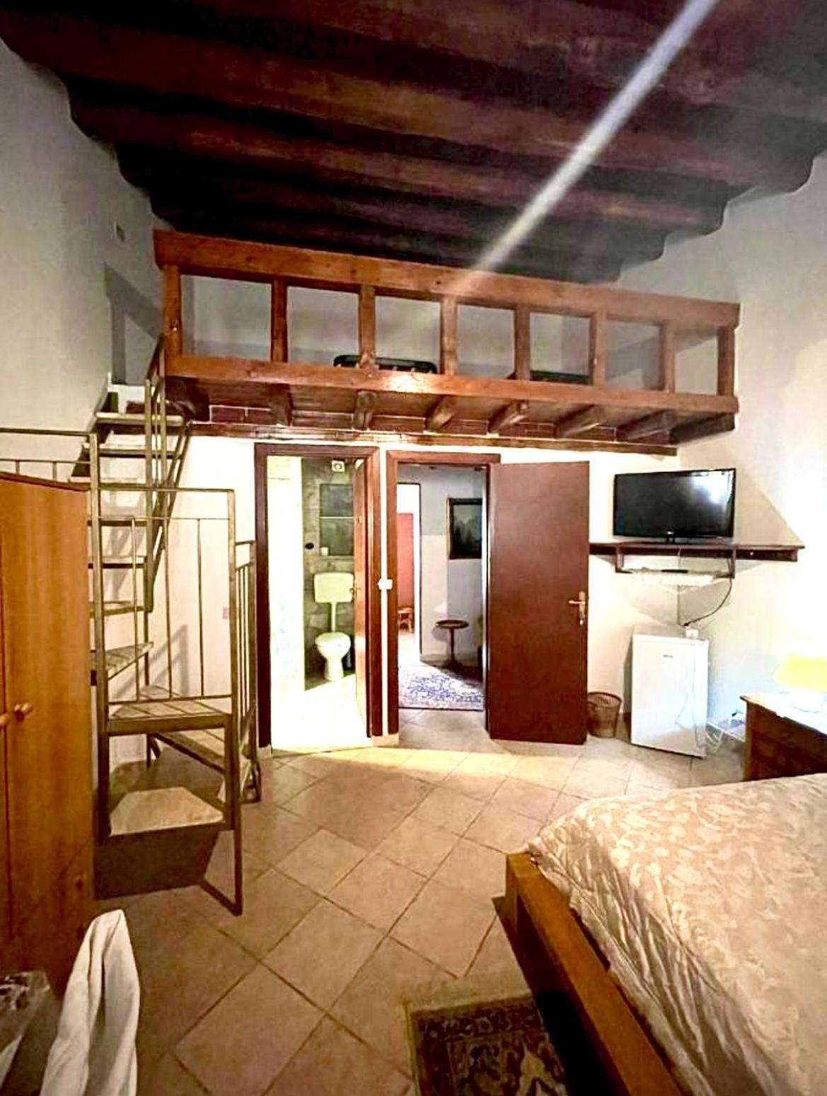 Palazzo Barone Muzio Apartment ปาแลร์โม ภายนอก รูปภาพ