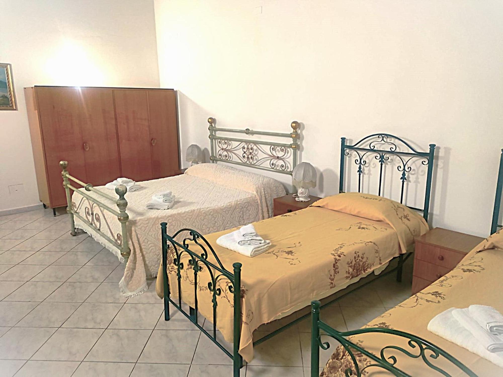 Palazzo Barone Muzio Apartment ปาแลร์โม ภายนอก รูปภาพ